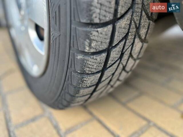 Серый Фольксваген Гольф Плюс, объемом двигателя 1.4 л и пробегом 159 тыс. км за 5500 $, фото 12 на Automoto.ua