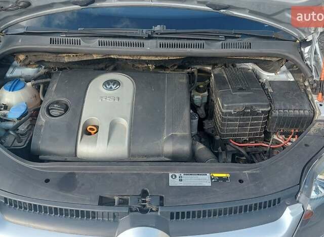 Сірий Фольксваген Golf Plus, об'ємом двигуна 1.6 л та пробігом 198 тис. км за 7000 $, фото 27 на Automoto.ua