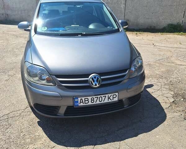 Серый Фольксваген Гольф Плюс, объемом двигателя 1.4 л и пробегом 268 тыс. км за 5850 $, фото 11 на Automoto.ua