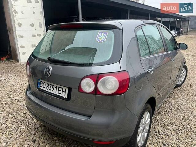 Сірий Фольксваген Golf Plus, об'ємом двигуна 1.6 л та пробігом 224 тис. км за 4400 $, фото 4 на Automoto.ua