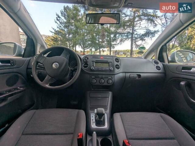 Сірий Фольксваген Golf Plus, об'ємом двигуна 1.6 л та пробігом 179 тис. км за 6395 $, фото 19 на Automoto.ua