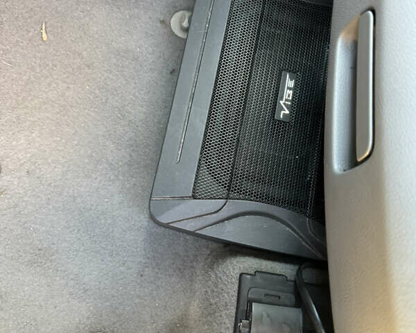 Серый Фольксваген Гольф Плюс, объемом двигателя 1.6 л и пробегом 202 тыс. км за 5250 $, фото 23 на Automoto.ua