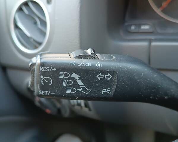 Сірий Фольксваген Golf Plus, об'ємом двигуна 1.97 л та пробігом 299 тис. км за 5233 $, фото 16 на Automoto.ua