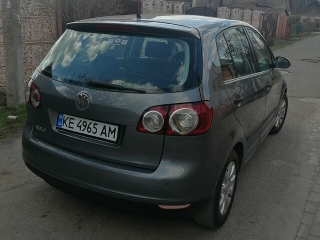 Сірий Фольксваген Golf Plus, об'ємом двигуна 1 л та пробігом 239 тис. км за 6000 $, фото 1 на Automoto.ua