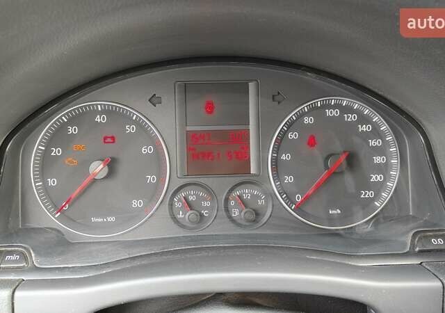 Серый Фольксваген Гольф Плюс, объемом двигателя 1.4 л и пробегом 147 тыс. км за 5200 $, фото 9 на Automoto.ua