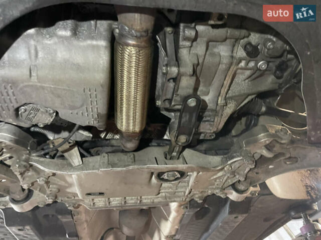 Сірий Фольксваген Golf Plus, об'ємом двигуна 1.6 л та пробігом 211 тис. км за 6500 $, фото 41 на Automoto.ua