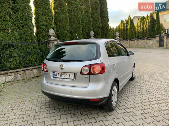 Серый Фольксваген Гольф Плюс, объемом двигателя 1.6 л и пробегом 200 тыс. км за 6850 $, фото 15 на Automoto.ua