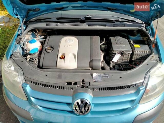 Сірий Фольксваген Golf Plus, об'ємом двигуна 1.6 л та пробігом 242 тис. км за 6999 $, фото 6 на Automoto.ua