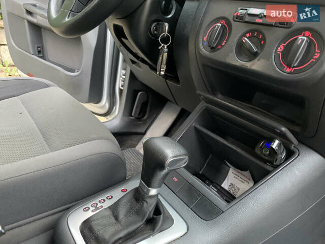 Серый Фольксваген Гольф Плюс, объемом двигателя 1.6 л и пробегом 200 тыс. км за 6850 $, фото 38 на Automoto.ua