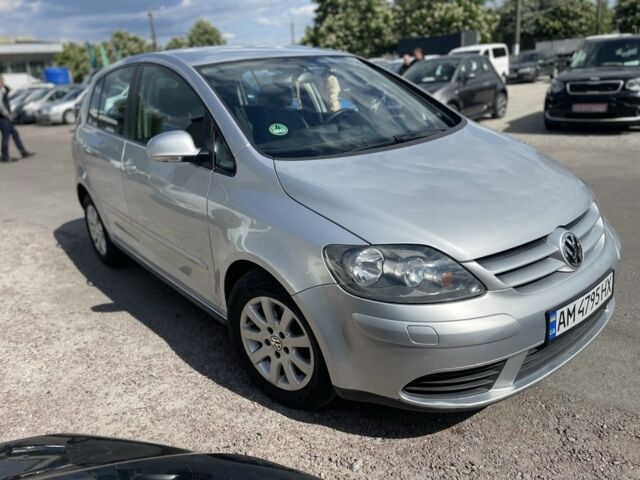 Серый Фольксваген Гольф Плюс, объемом двигателя 1.4 л и пробегом 118 тыс. км за 5300 $, фото 4 на Automoto.ua