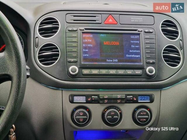 Сірий Фольксваген Golf Plus, об'ємом двигуна 2 л та пробігом 248 тис. км за 4700 $, фото 14 на Automoto.ua