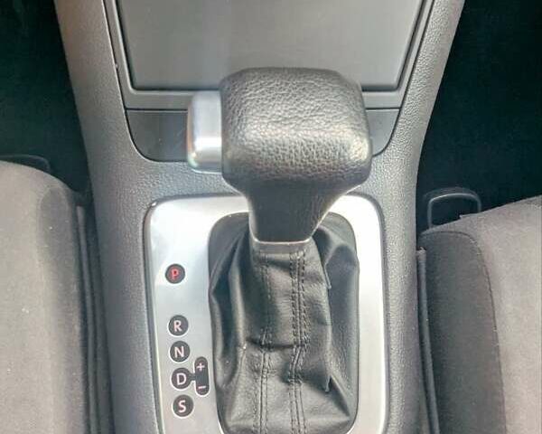 Сірий Фольксваген Golf Plus, об'ємом двигуна 1.6 л та пробігом 179 тис. км за 6395 $, фото 20 на Automoto.ua