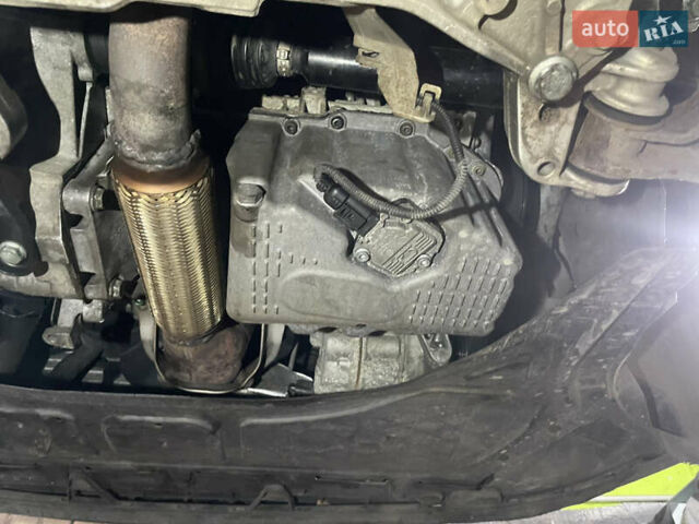 Сірий Фольксваген Golf Plus, об'ємом двигуна 1.6 л та пробігом 211 тис. км за 6500 $, фото 40 на Automoto.ua