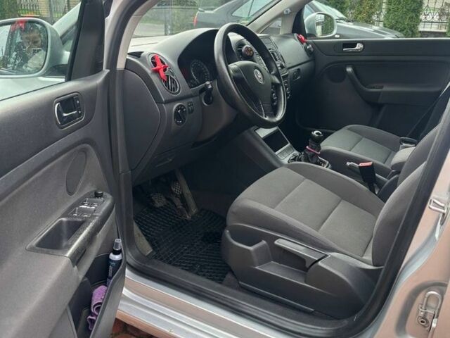 Фольксваген Гольф Плюс 2005 в Виннице на Automoto.ua Серый Фольксваген Гольф Плюс, объемом двигателя 1.6 л и пробегом 250 тыс. км за 5300 $, фото 4 на Automoto.ua