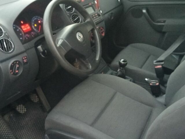 Сірий Фольксваген Golf Plus, об'ємом двигуна 1.6 л та пробігом 255 тис. км за 5300 $, фото 8 на Automoto.ua