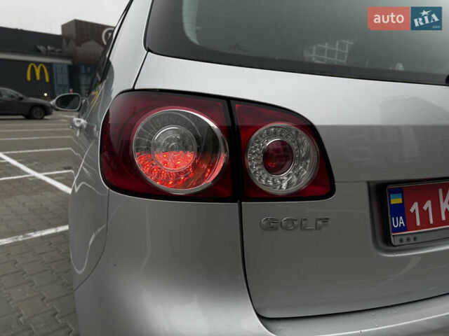 Серый Фольксваген Гольф Плюс, объемом двигателя 1.6 л и пробегом 171 тыс. км за 5699 $, фото 14 на Automoto.ua