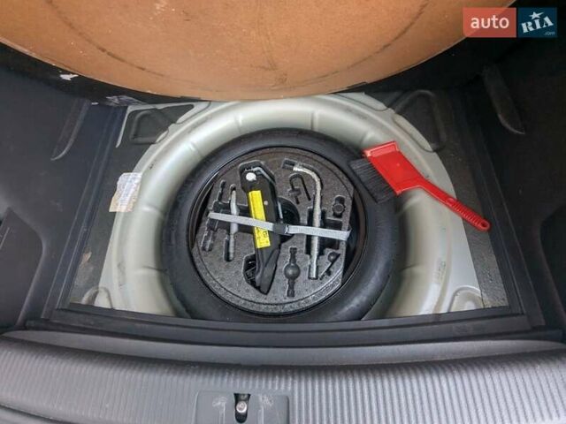 Сірий Фольксваген Golf Plus, об'ємом двигуна 1.6 л та пробігом 179 тис. км за 6395 $, фото 18 на Automoto.ua