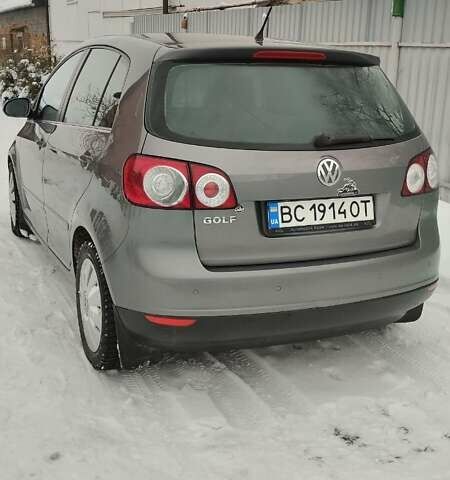Сірий Фольксваген Golf Plus, об'ємом двигуна 1.6 л та пробігом 256 тис. км за 5600 $, фото 11 на Automoto.ua