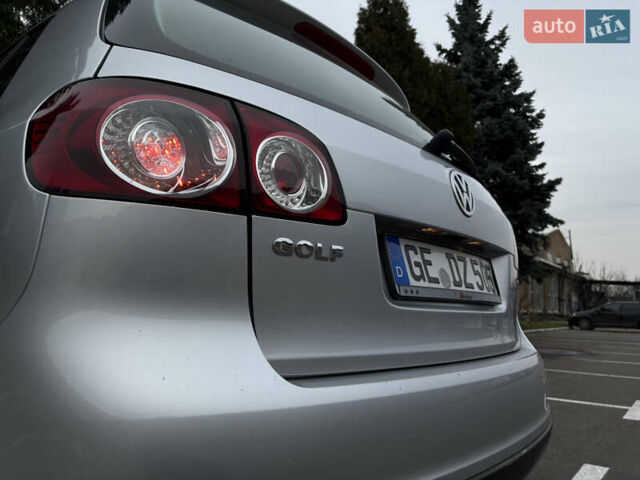 Серый Фольксваген Гольф Плюс, объемом двигателя 1.6 л и пробегом 170 тыс. км за 5999 $, фото 18 на Automoto.ua