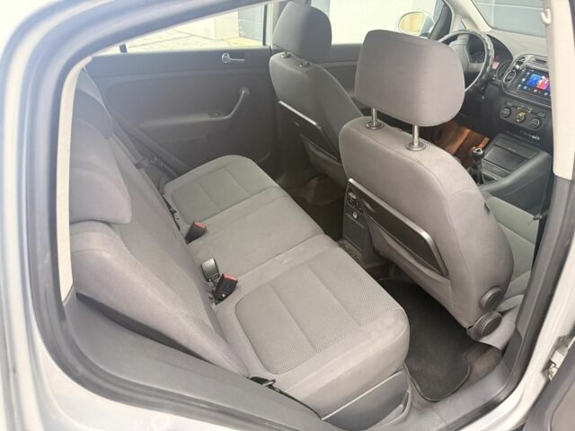 Сірий Фольксваген Golf Plus, об'ємом двигуна 1.9 л та пробігом 280 тис. км за 5200 $, фото 4 на Automoto.ua