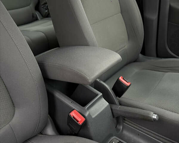 Серый Фольксваген Гольф Плюс, объемом двигателя 1.6 л и пробегом 171 тыс. км за 5699 $, фото 34 на Automoto.ua