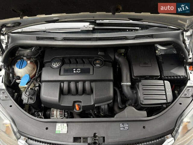 Серый Фольксваген Гольф Плюс, объемом двигателя 1.6 л и пробегом 170 тыс. км за 5999 $, фото 42 на Automoto.ua