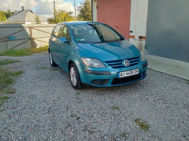 Сірий Фольксваген Golf Plus, об'ємом двигуна 1.6 л та пробігом 242 тис. км за 6999 $, фото 1 на Automoto.ua
