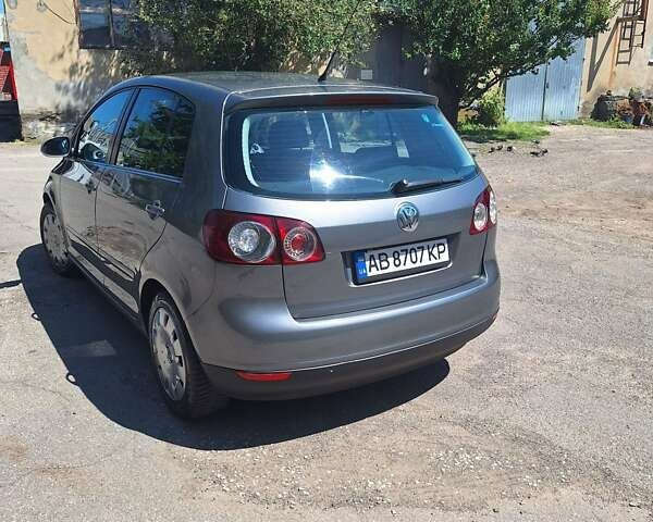 Серый Фольксваген Гольф Плюс, объемом двигателя 1.4 л и пробегом 268 тыс. км за 5850 $, фото 14 на Automoto.ua