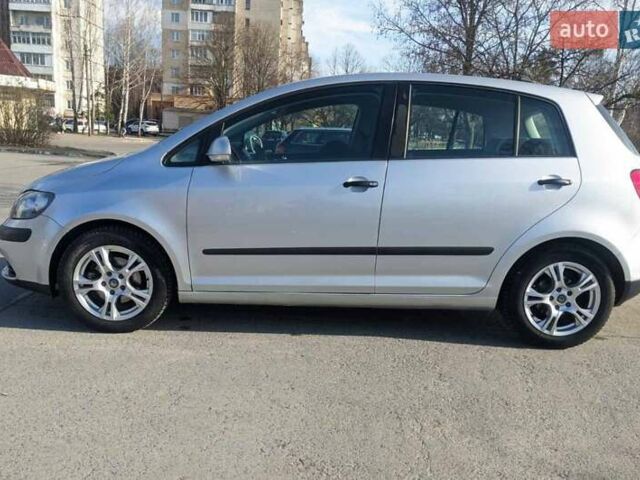 Серый Фольксваген Гольф Плюс, объемом двигателя 1.39 л и пробегом 172 тыс. км за 5400 $, фото 8 на Automoto.ua
