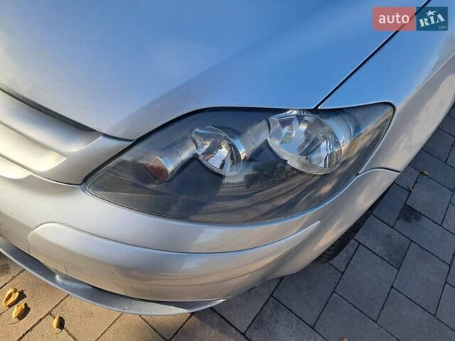 Серый Фольксваген Гольф Плюс, объемом двигателя 1.6 л и пробегом 131 тыс. км за 6599 $, фото 17 на Automoto.ua