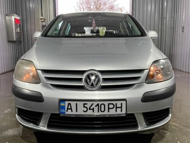 Серый Фольксваген Гольф Плюс, объемом двигателя 1.4 л и пробегом 270 тыс. км за 5100 $, фото 1 на Automoto.ua