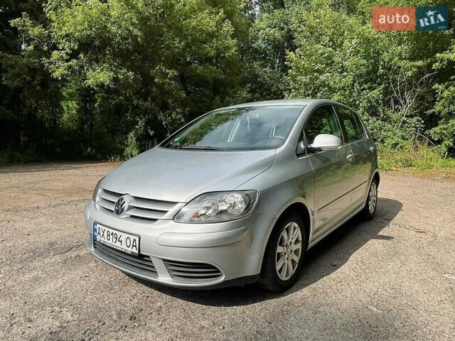 Сірий Фольксваген Golf Plus, об'ємом двигуна 1.6 л та пробігом 199 тис. км за 6500 $, фото 35 на Automoto.ua