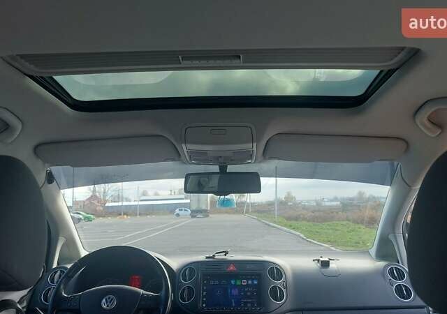 Сірий Фольксваген Golf Plus, об'ємом двигуна 1.6 л та пробігом 198 тис. км за 7000 $, фото 23 на Automoto.ua