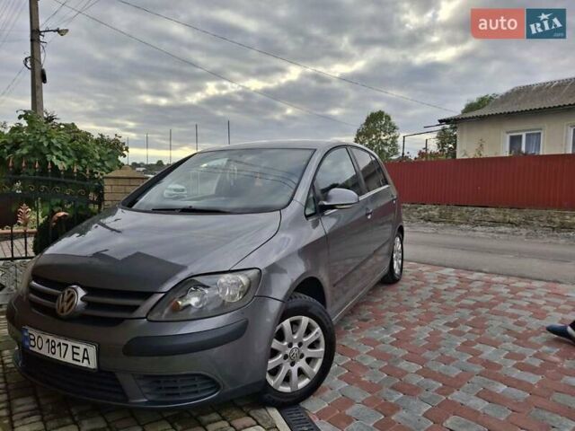 Сірий Фольксваген Golf Plus, об'ємом двигуна 1.6 л та пробігом 170 тис. км за 4700 $, фото 1 на Automoto.ua