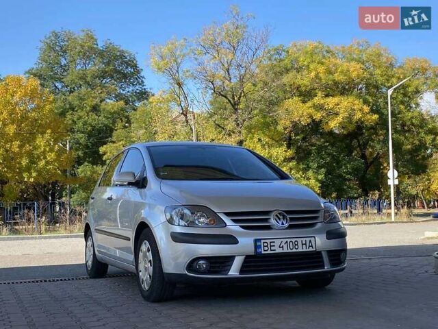 Серый Фольксваген Гольф Плюс, объемом двигателя 1.6 л и пробегом 183 тыс. км за 6999 $, фото 17 на Automoto.ua