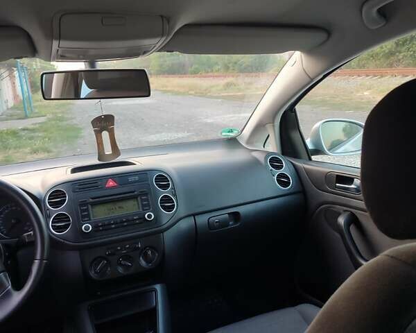 Сірий Фольксваген Golf Plus, об'ємом двигуна 1.39 л та пробігом 206 тис. км за 6200 $, фото 5 на Automoto.ua