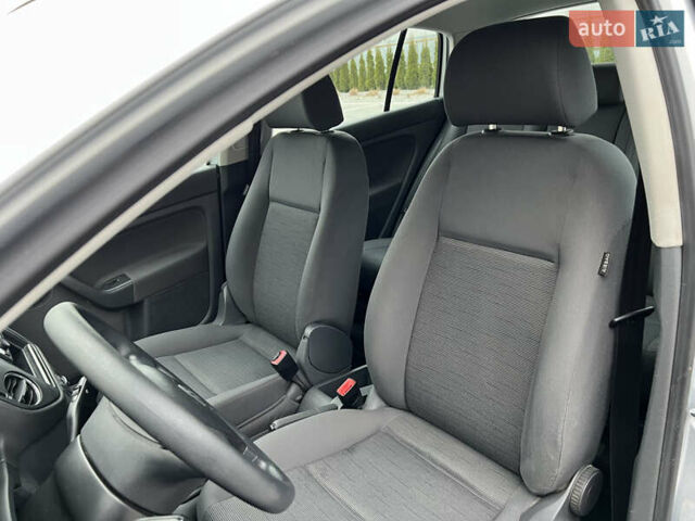 Серый Фольксваген Гольф Плюс, объемом двигателя 1.4 л и пробегом 251 тыс. км за 5150 $, фото 41 на Automoto.ua