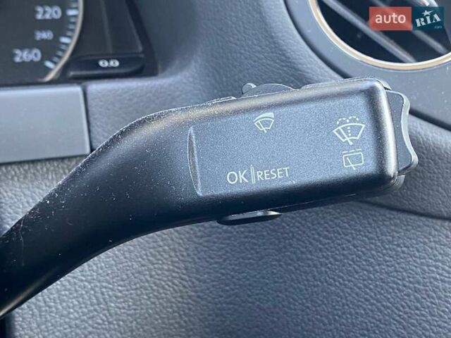 Серый Фольксваген Гольф Плюс, объемом двигателя 1.6 л и пробегом 206 тыс. км за 5990 $, фото 22 на Automoto.ua