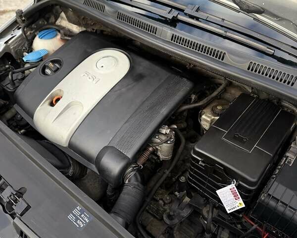 Сірий Фольксваген Golf Plus, об'ємом двигуна 1.6 л та пробігом 229 тис. км за 7300 $, фото 12 на Automoto.ua