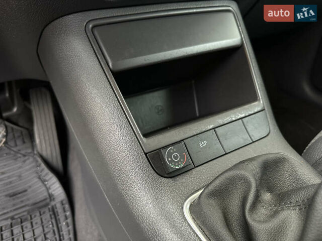 Серый Фольксваген Гольф Плюс, объемом двигателя 1.6 л и пробегом 211 тыс. км за 6600 $, фото 31 на Automoto.ua