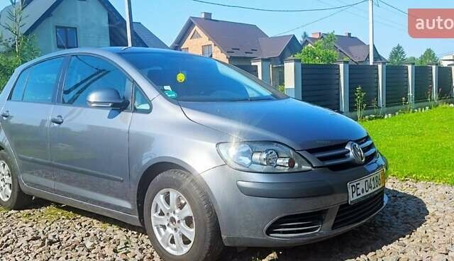 Сірий Фольксваген Golf Plus, об'ємом двигуна 1.6 л та пробігом 207 тис. км за 5500 $, фото 13 на Automoto.ua