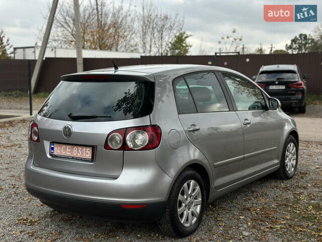 Серый Фольксваген Гольф Плюс, объемом двигателя 1.6 л и пробегом 211 тыс. км за 6600 $, фото 20 на Automoto.ua