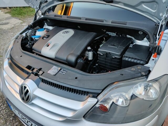 Фольксваген Golf Plus 2005 у Чернівцях на Automoto.ua Сірий Фольксваген Golf Plus, об'ємом двигуна 1.6 л та пробігом 185 тис. км за 5700 $, фото 7 на Automoto.ua