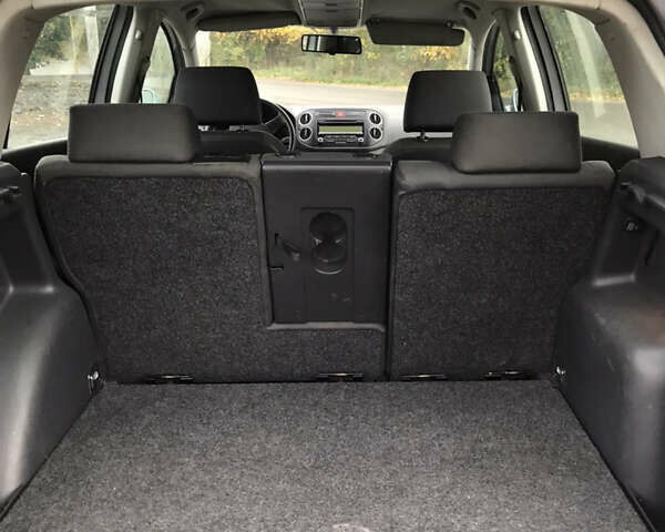 Сірий Фольксваген Golf Plus, об'ємом двигуна 1.9 л та пробігом 220 тис. км за 5450 $, фото 7 на Automoto.ua