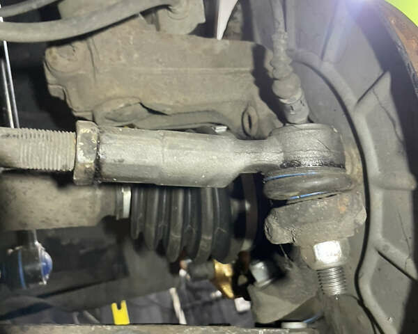 Сірий Фольксваген Golf Plus, об'ємом двигуна 1.6 л та пробігом 211 тис. км за 6500 $, фото 36 на Automoto.ua