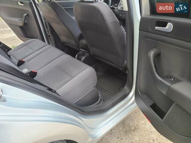 Сірий Фольксваген Golf Plus, об'ємом двигуна 1.6 л та пробігом 182 тис. км за 6200 $, фото 11 на Automoto.ua