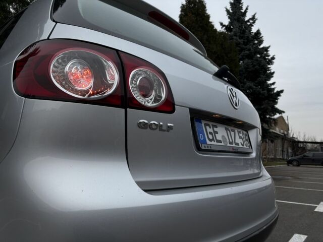 Серый Фольксваген Гольф Плюс, объемом двигателя 1.6 л и пробегом 170 тыс. км за 5999 $, фото 3 на Automoto.ua