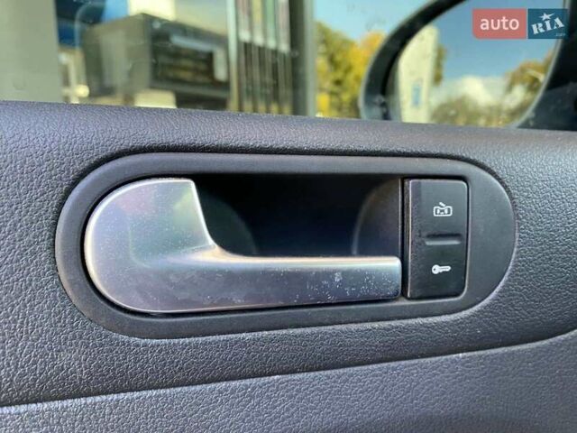 Серый Фольксваген Гольф Плюс, объемом двигателя 1.6 л и пробегом 183 тыс. км за 6999 $, фото 35 на Automoto.ua