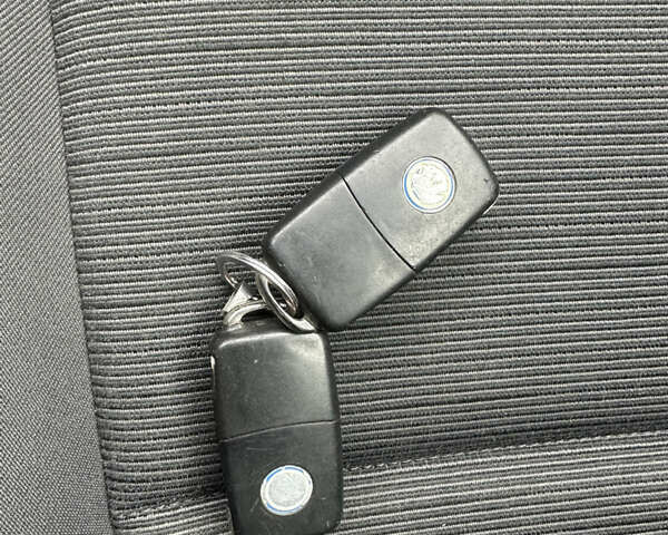 Серый Фольксваген Гольф Плюс, объемом двигателя 1.6 л и пробегом 180 тыс. км за 6200 $, фото 50 на Automoto.ua