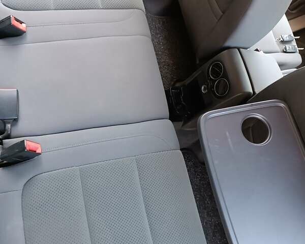 Сірий Фольксваген Golf Plus, об'ємом двигуна 1.97 л та пробігом 299 тис. км за 5233 $, фото 5 на Automoto.ua